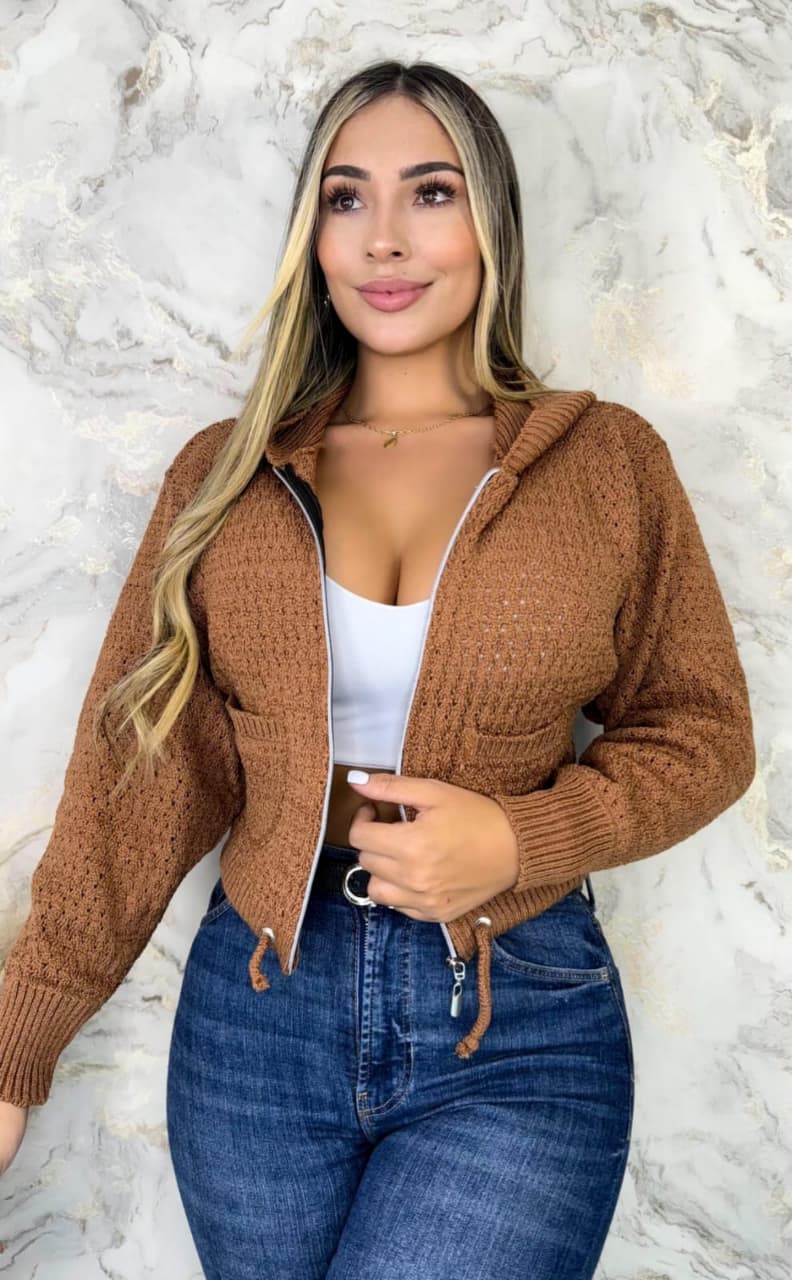 Suéter Capota Abierto