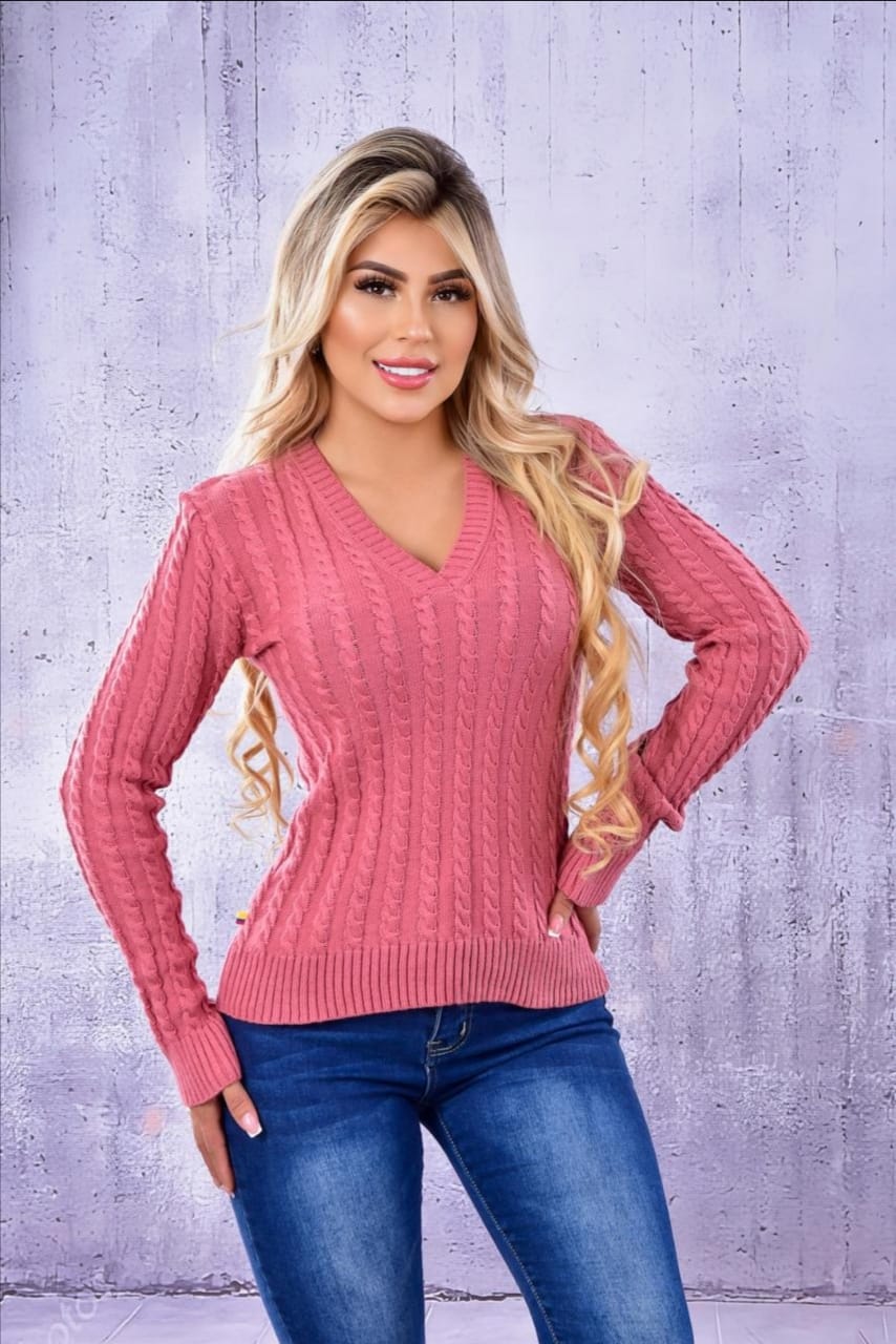 Suéter trenzas cuello en V